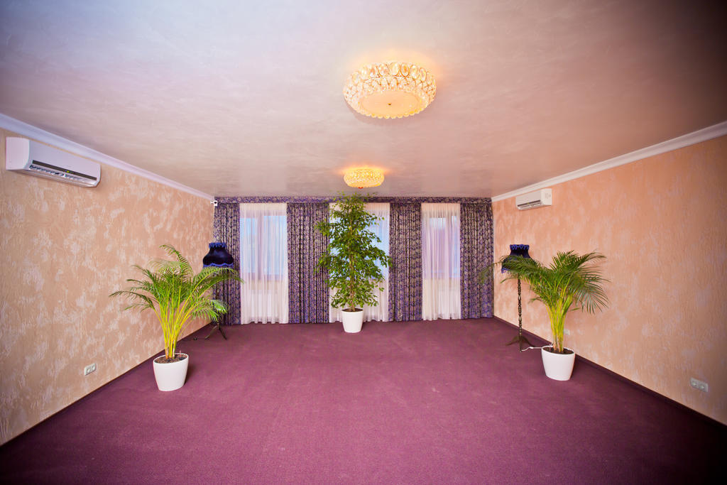 Grand Sport Hotel Brovary Værelse billede
