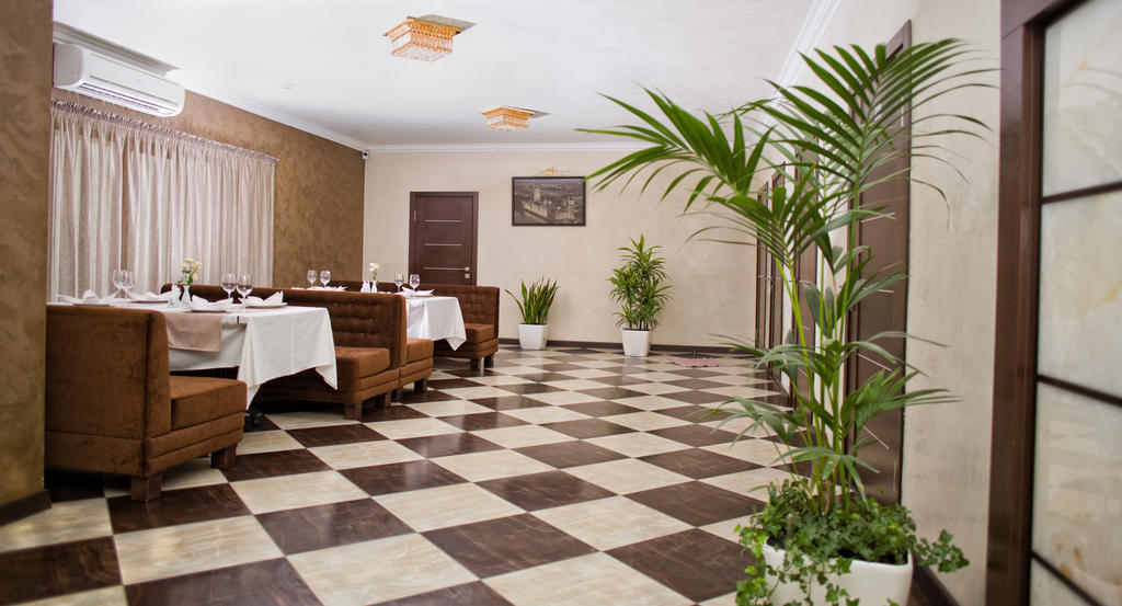 Grand Sport Hotel Brovary Eksteriør billede