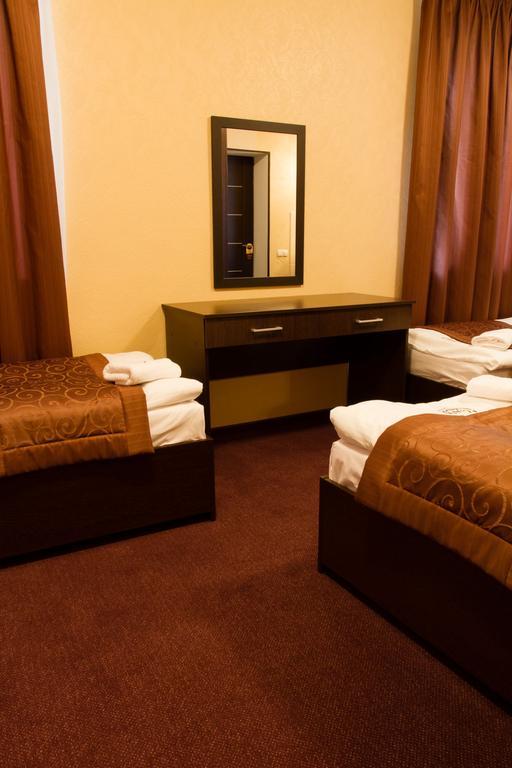 Grand Sport Hotel Brovary Værelse billede